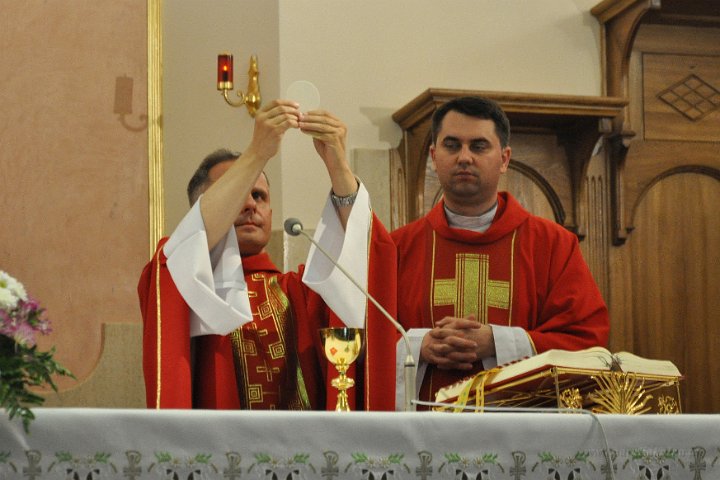 51 Eucharystia.jpg